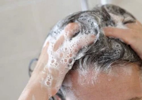 女性好用的控油洗发水与头发护理全攻略